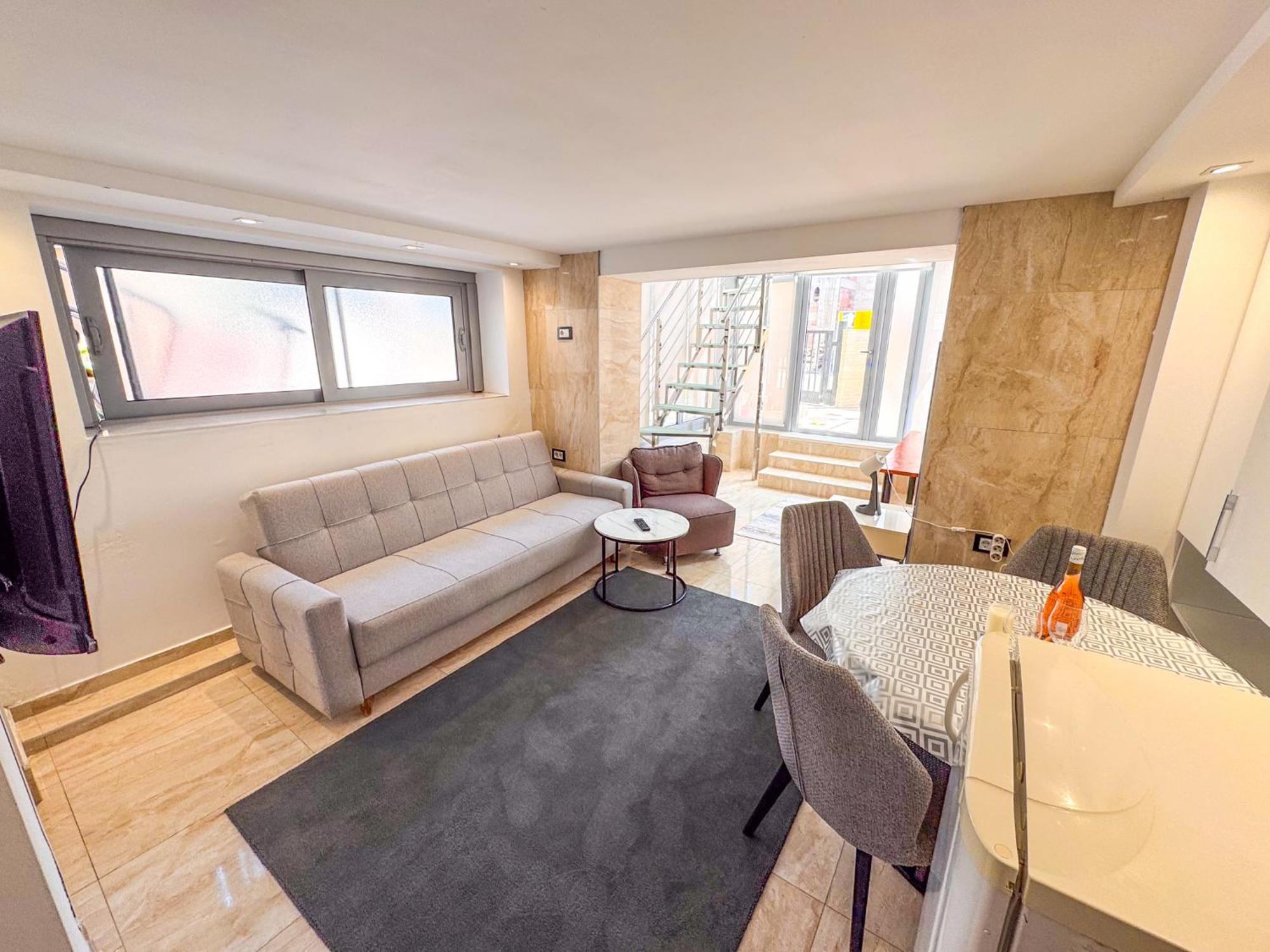 Qumi Apartments Tivat Luaran gambar